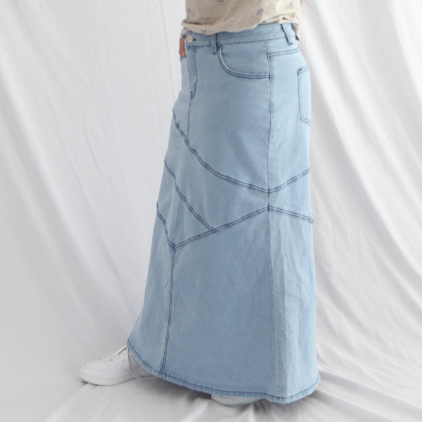 The Edith - Light Wash Maxi Skirt