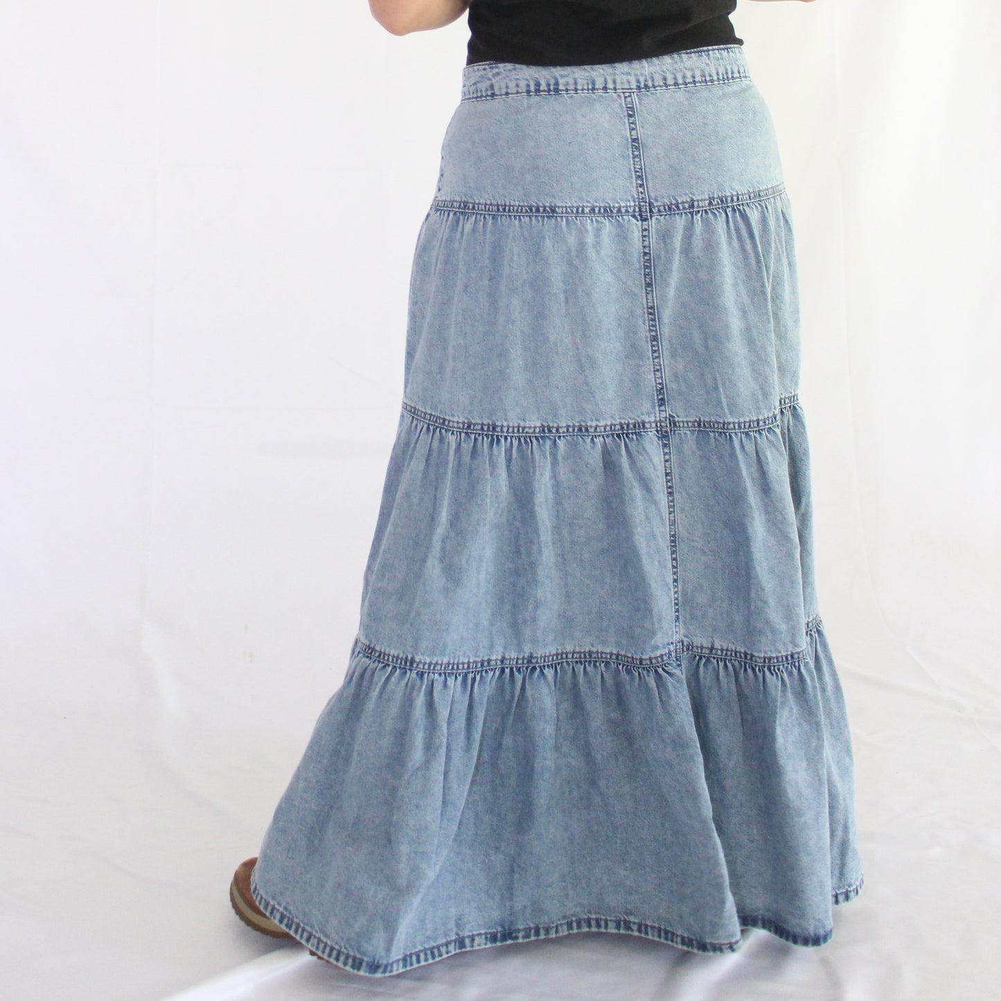 The Dessie - Light Wash Ruffle Skirt