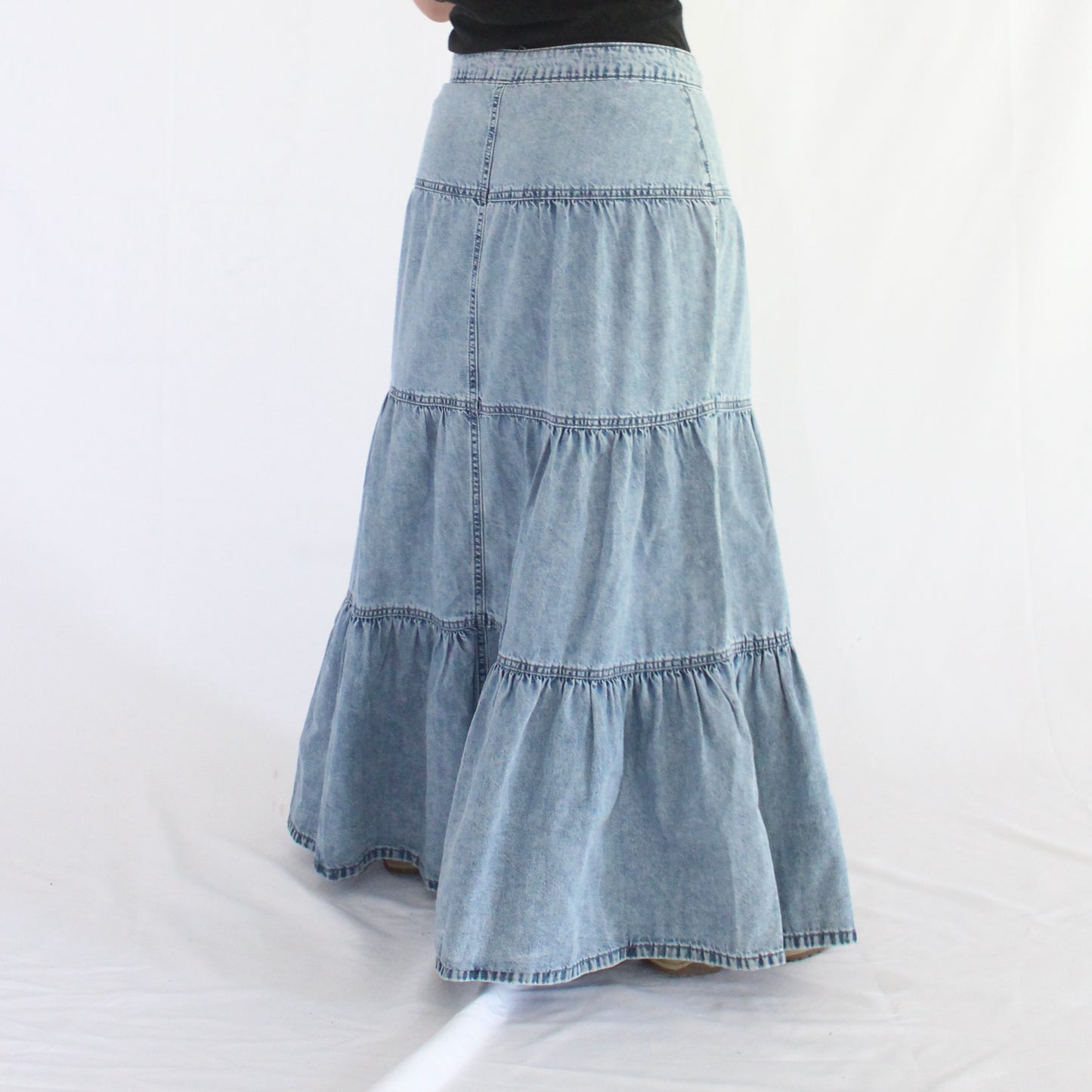 The Dessie - Light Wash Ruffle Skirt