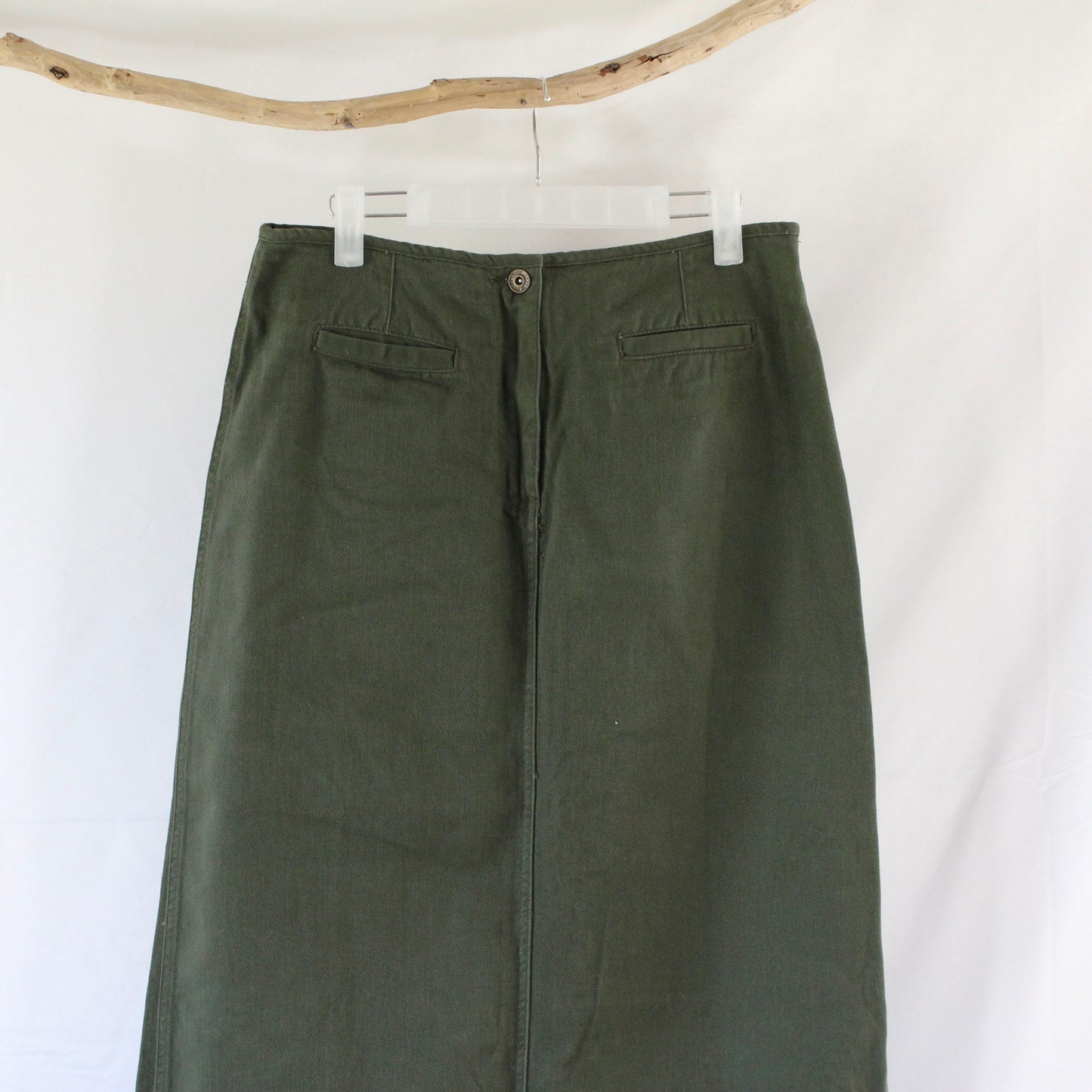 New Size Medium Long Green Skirt W/ Slit