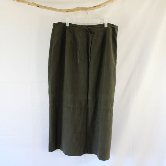 Preloved Size XL Soft Green Maxi Skirt