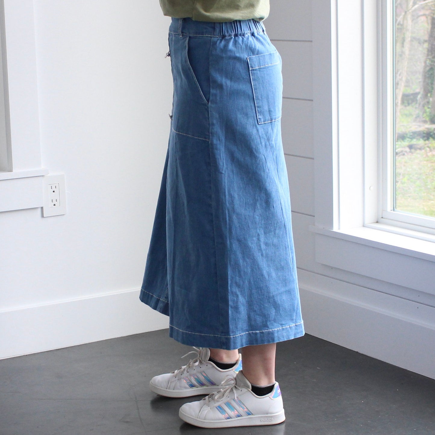 The Shari - Blue Midi Skirt