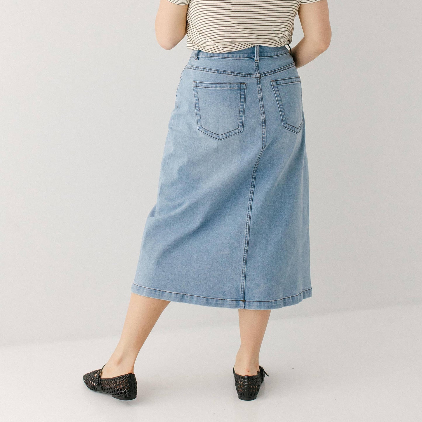 Renee - Midi A-Line Stretch Denim Skirt Light Wash